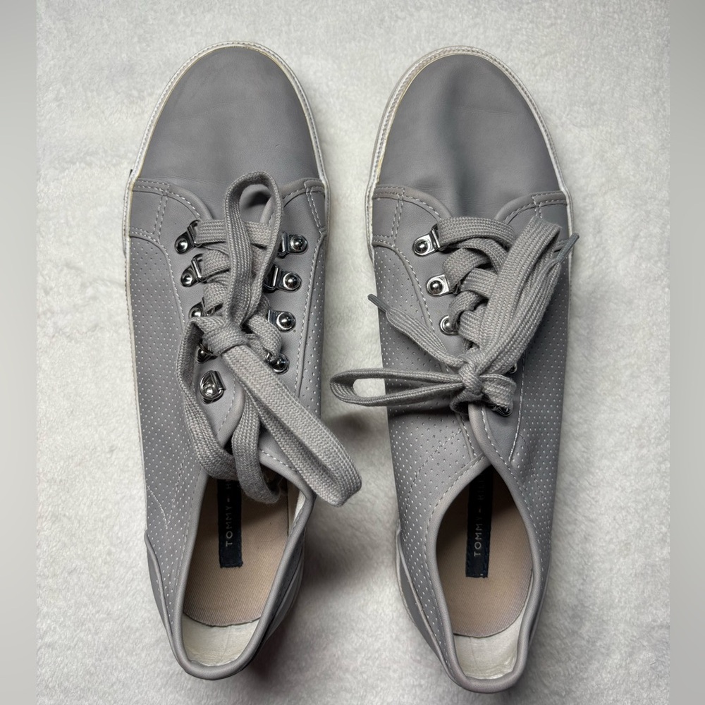 Tommy Hilfiger Gray Canvas Sneakers